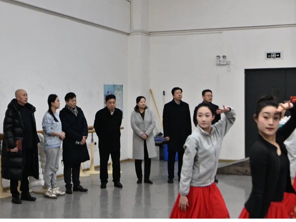 校領導一行督導檢查新學期開學工作