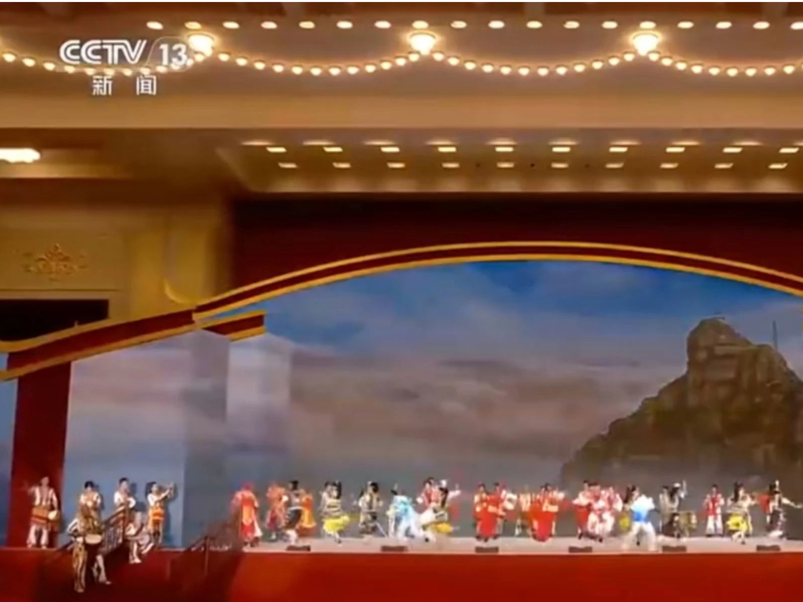 登臺(tái)人民大會(huì)堂！天音師生參加2024年中非合作論壇北京峰會(huì)文藝演出