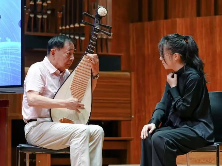 孫維熙教授做客“天音精品課大講堂”，暢談琵琶藝術(shù)的傳統(tǒng)與現(xiàn)代